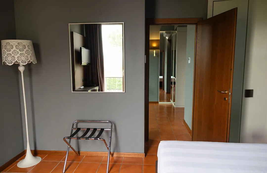 Da Porto Vicenza Apartments-1
